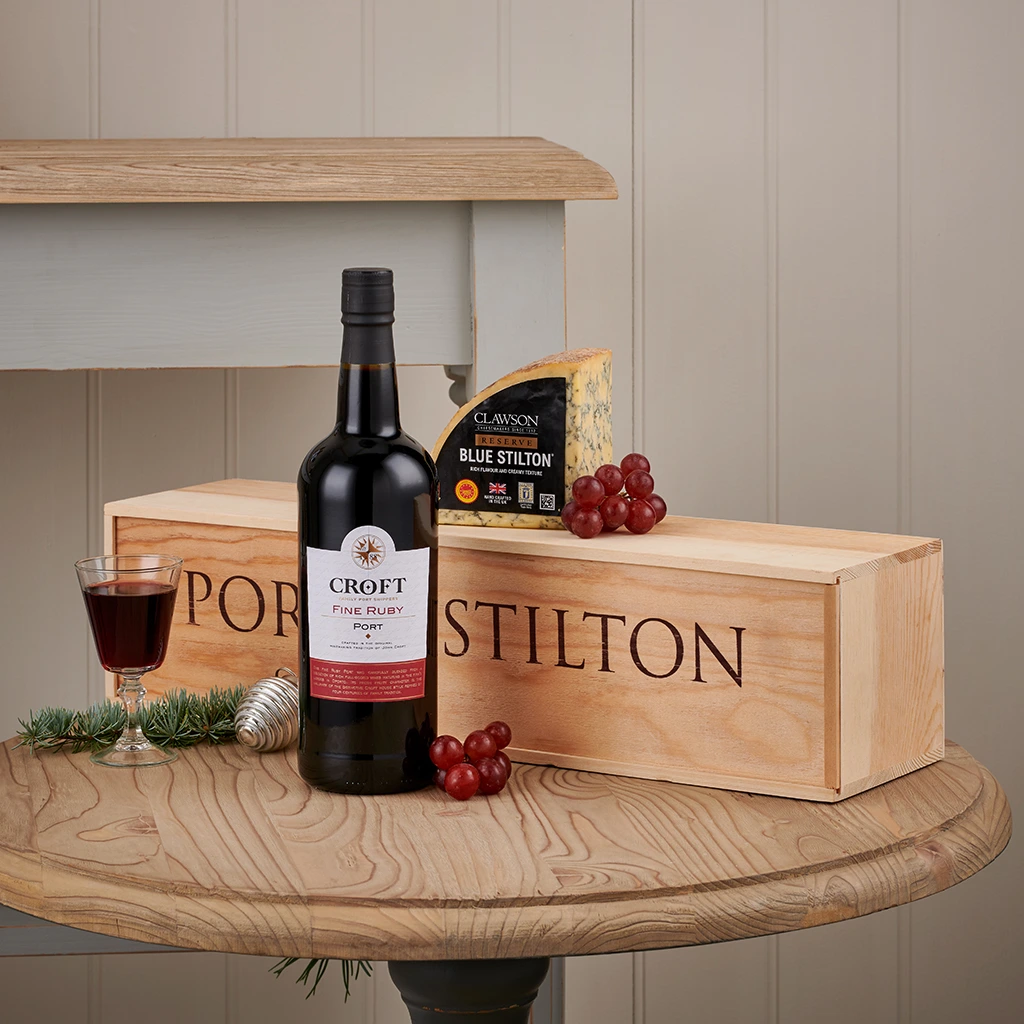 The Chuckling Cheese Company Port and Cheese Gift Hamper. Ultimate Port  Gift Set. India | Ubuy